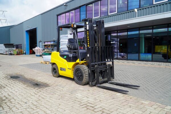 Eurotrac FD30-II – Bild 5