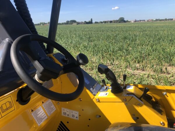 Eurotrac T11 mit Avant / Multione Aufnahme – Bild 12